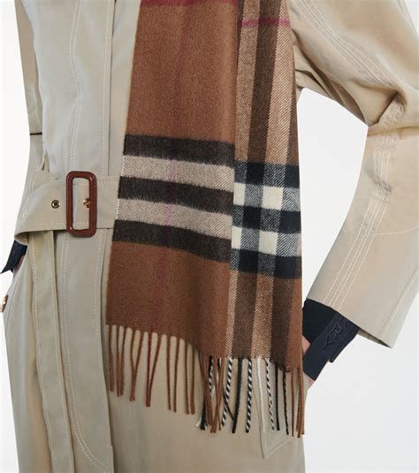 burberry scarf looks|burberry giant check cashmere scarf.